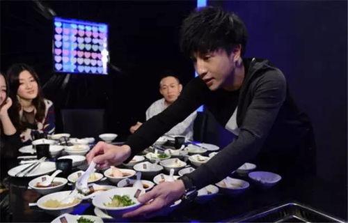 娱乐圈吃瓜节是真的吗,揭秘真相还是一场炒作？